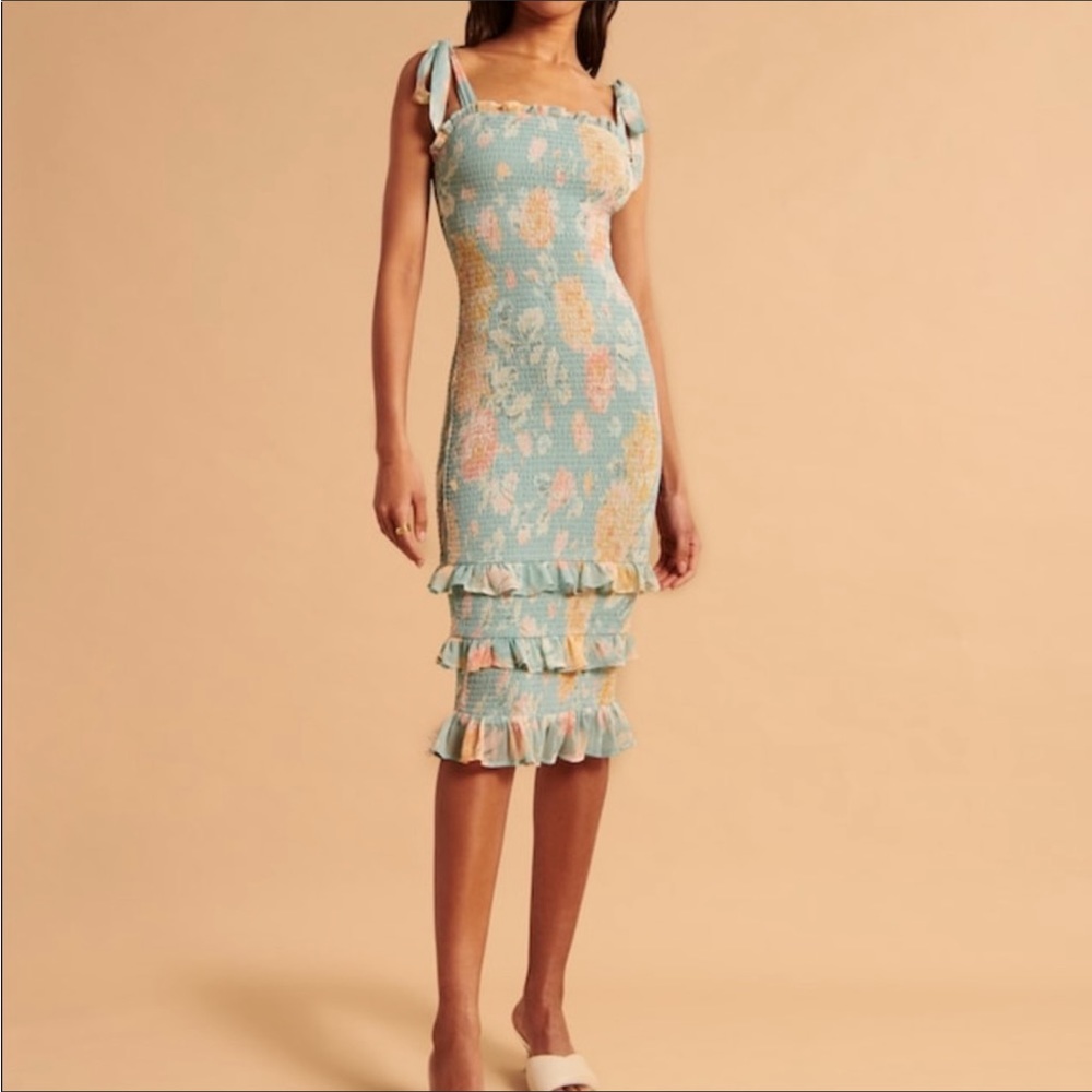 Abercrombie tie strap smocked midi dress